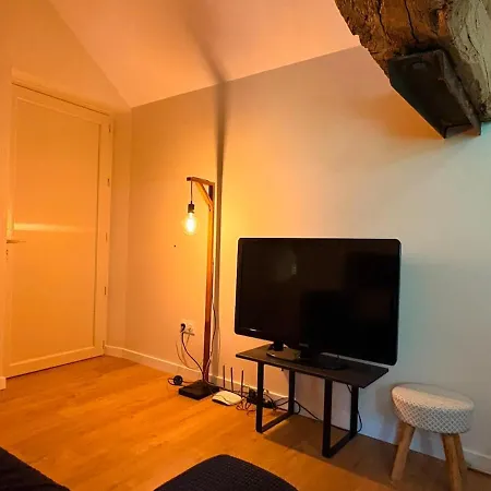 Dans Les Bois Proche Cremieu Apartment Moras
